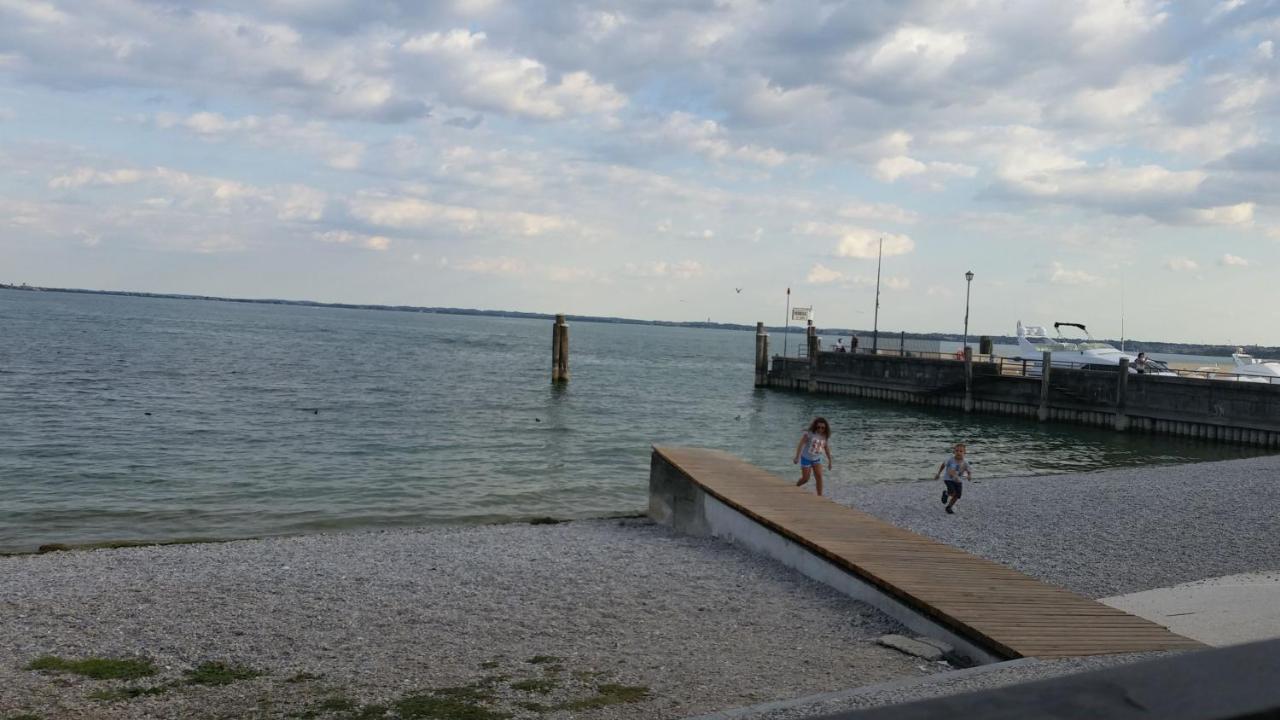 Antico Convento Leilighet Moniga del Garda Eksteriør bilde